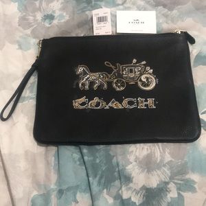 Coach Large Wristlet 30 with Chelsea animation